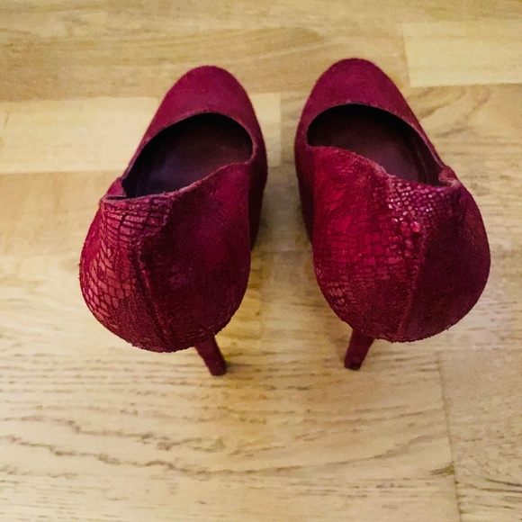 Red Alice and Olivia platform stilettos size 39 - Picture 5 of 5